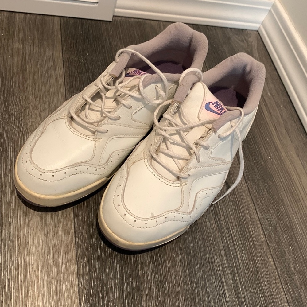 Nike golf shoes size 7.5